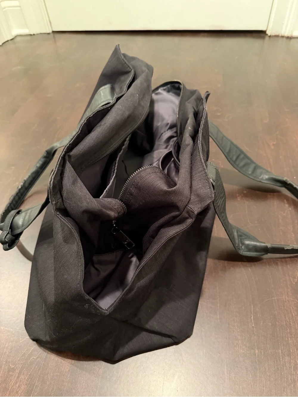 lululemon athletica Black Men’s Duffel Bag with Top Handles